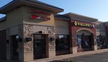 Chanticlear Pizza location in Forest Lake